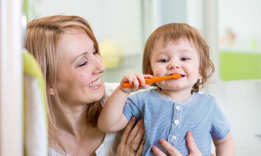 Как приучить ребенка самостоятельно чистить зубы с удовольствием