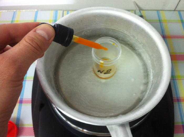 Как простерилизовать масло для новорожденного на водяной бане