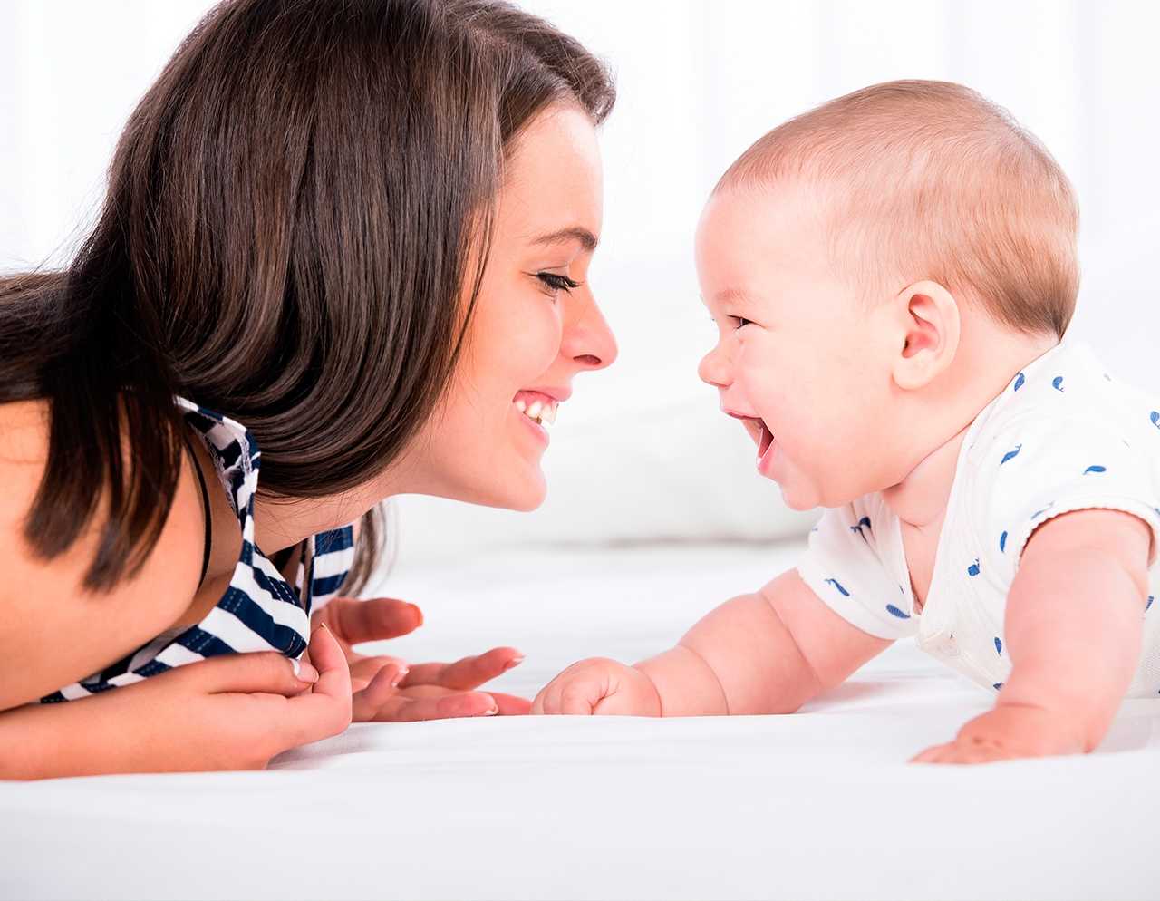 Как разговаривать с малышом во время беременности?
