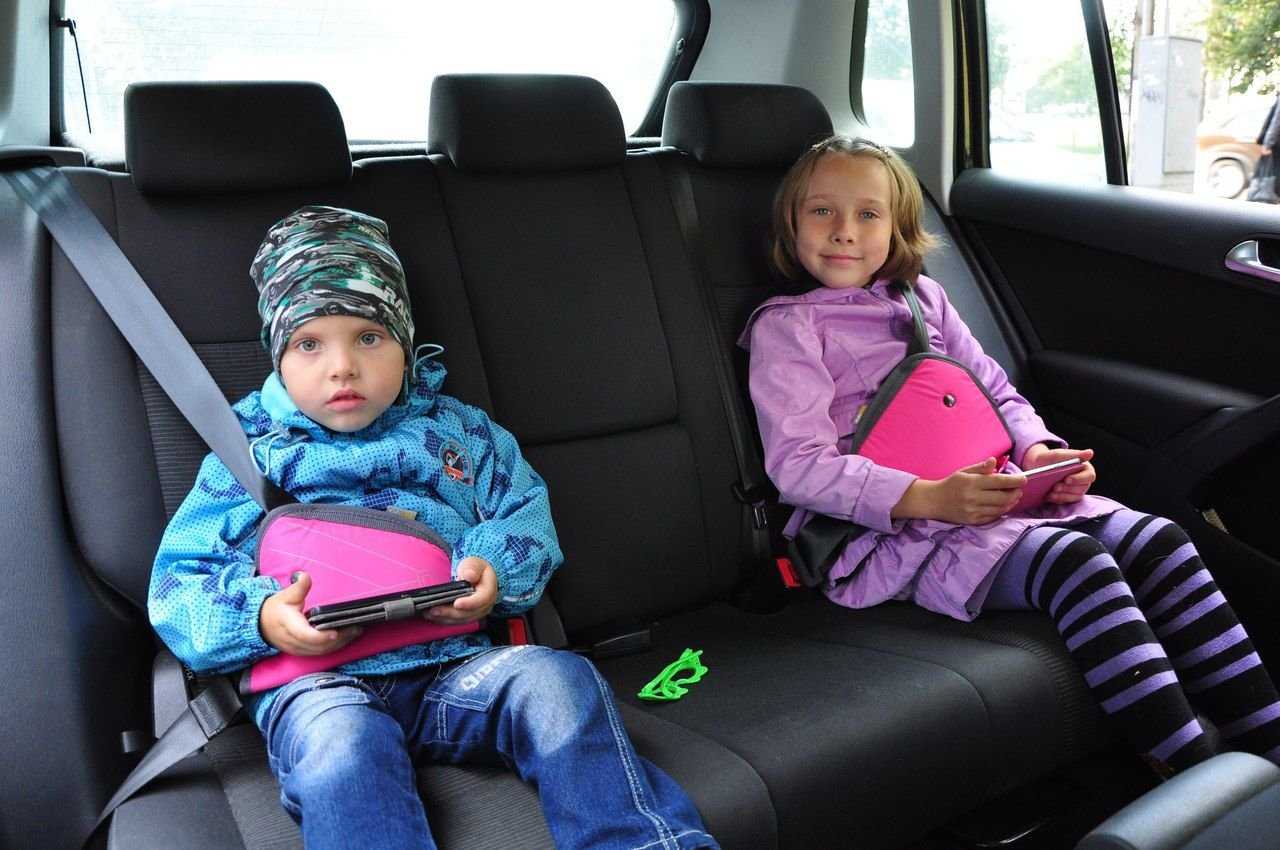 Разрешена ли перевозка детей на переднем сиденье в 2018 году
