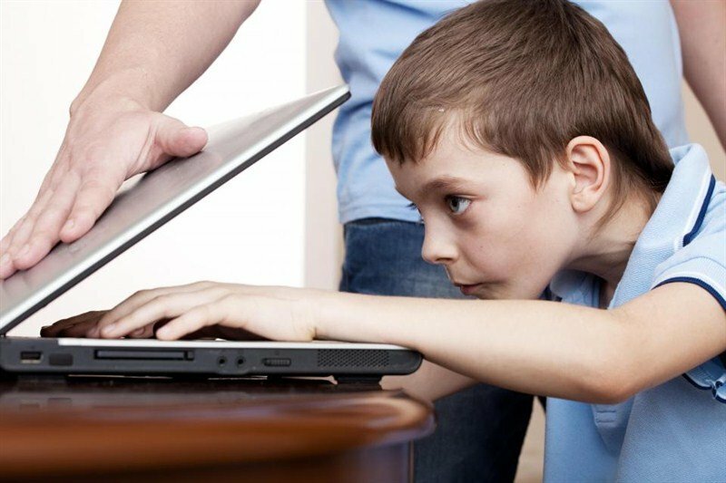 Компьютерная зависимость у детей и подростков: как распознать и как бороться с зависимостью ребенка.