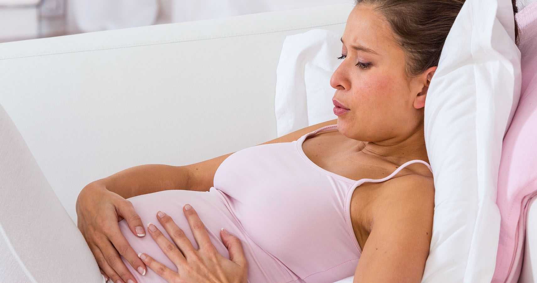 28 неделя беременности тянет. Схватки у беременных женщин. Подготовительные схватки. Регулярные схватки фото.