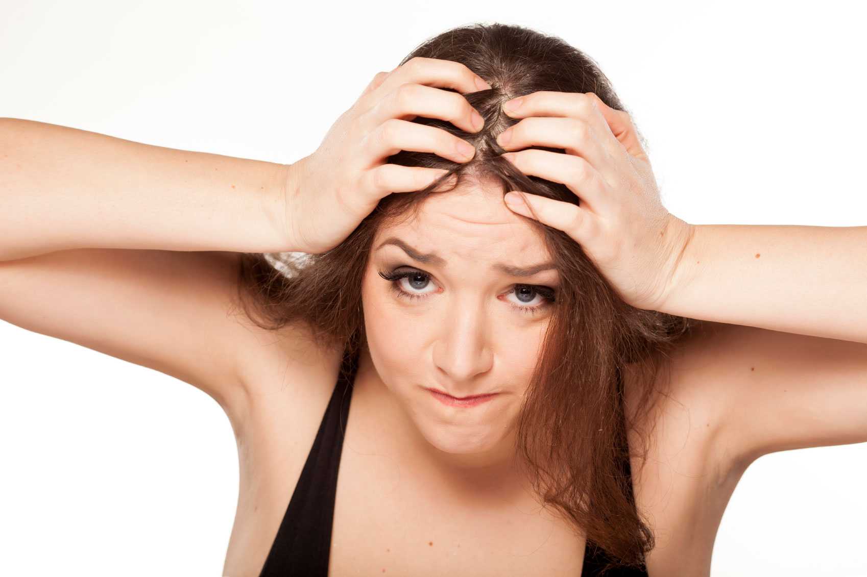 Выпадение волос при беременности: с чем оно связано и каковы методы безопасного лечения?