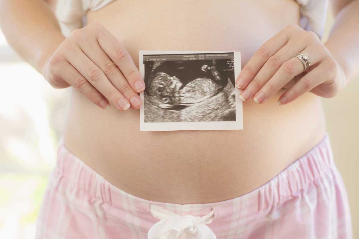 29 неделя беременности: что происходит с плодом и будущей мамой?