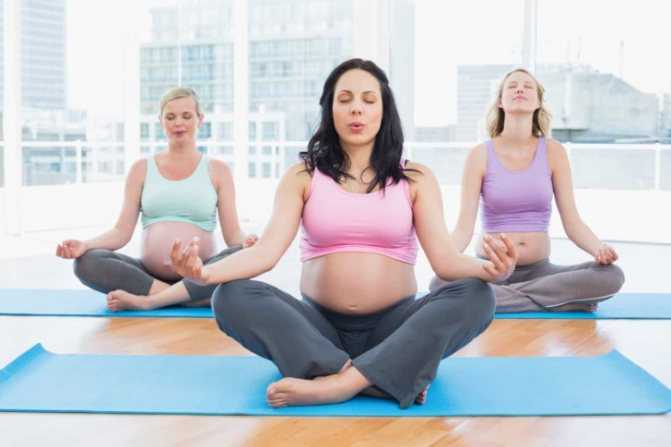 Готовим тело к родам: какие физические упражнения можно делать беременным на разных сроках?