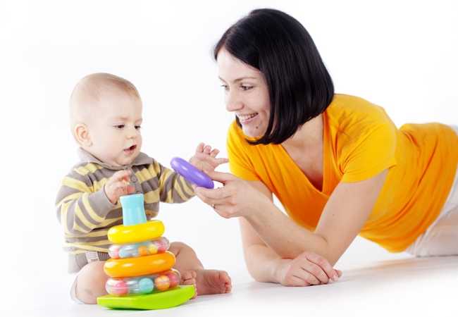 Как воспитывать ребенка до 1 года с рождения: советы по уходу за мальчиком и девочкой